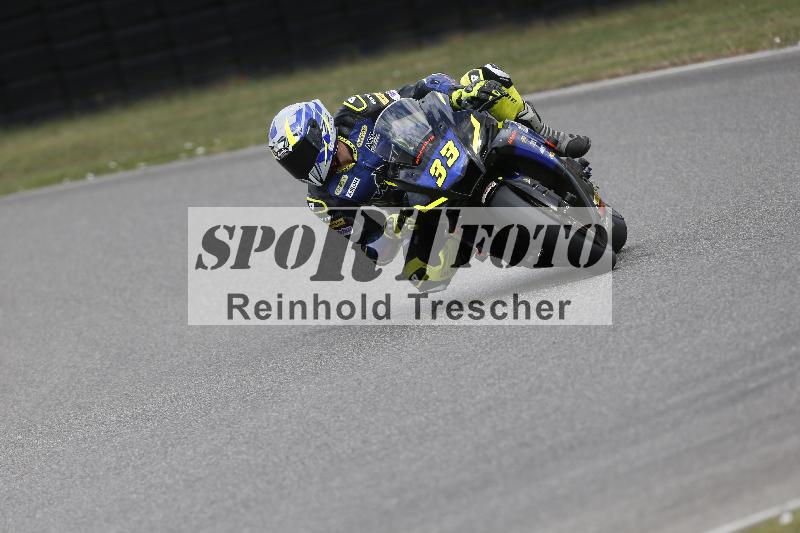 /30 27.07.2026  Dunlop Ride und Test Day ADR/Gruppe rot schnell/33